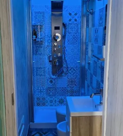 Civico 44 보바 마리나