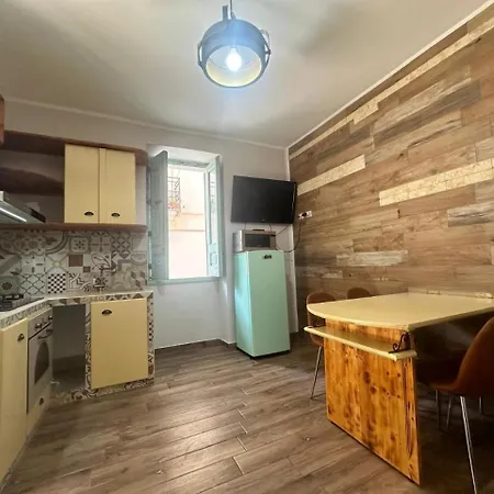 Civico 44 * 보바 마리나