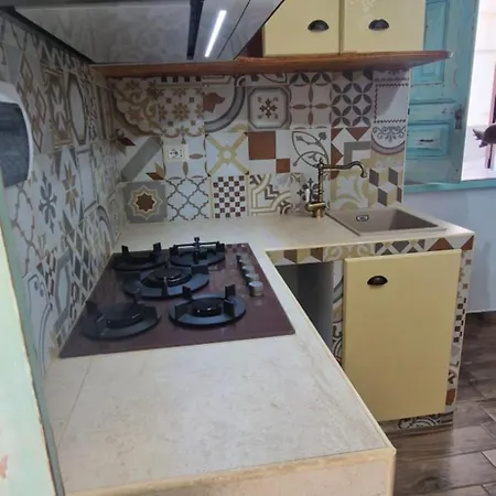 Civico 44 아파트 *