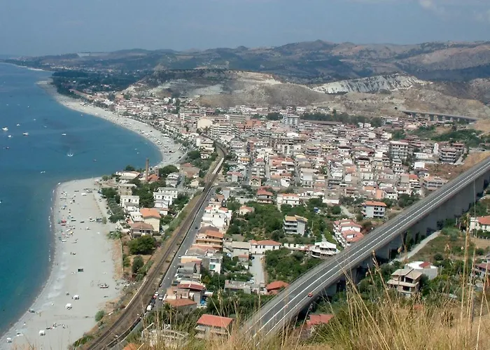 Civico 44 * بوفا مارينا